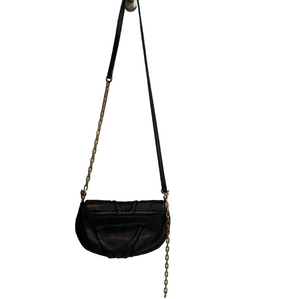 Marc by Marc Jacobs Black Pebbled Leather Handbag Purse Gold Chain Chic